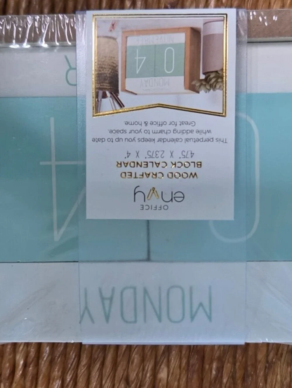 3 For $15 🙌 NWT Enjoy Office Wooden Block Calendar with Stand